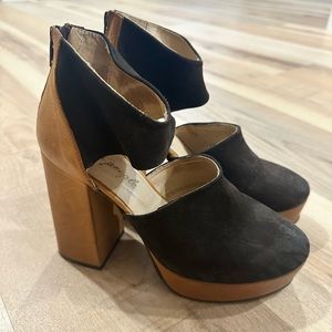 Super stylish high wedge all leather shoes, size EU 38, worn once
